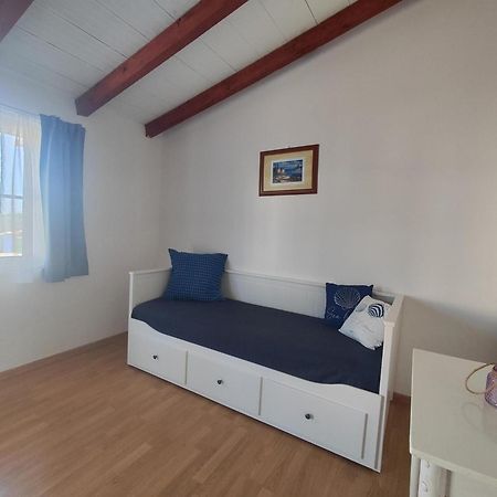 Apartments Sime Lopar Exterior photo