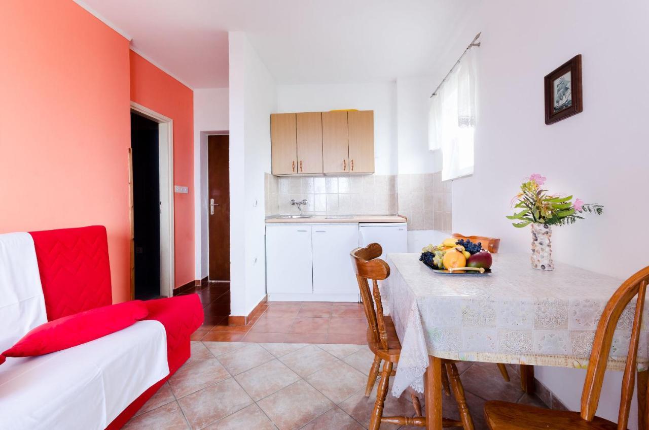 Apartments Sime Lopar Room photo