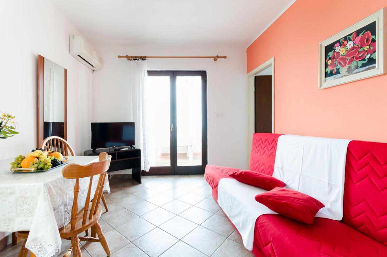 Apartments Sime Lopar Room photo