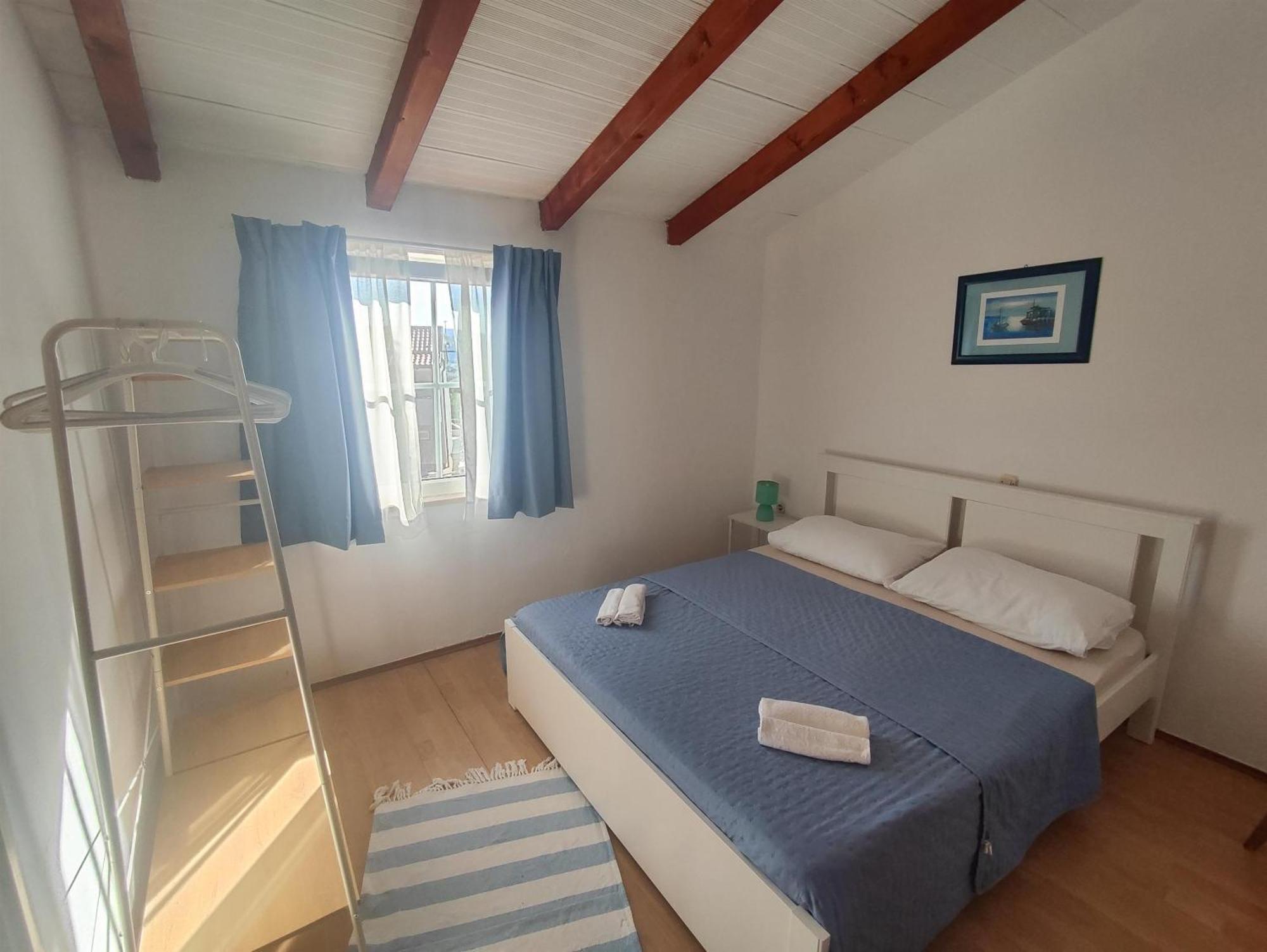 Apartments Sime Lopar Exterior photo
